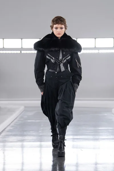 Look 45